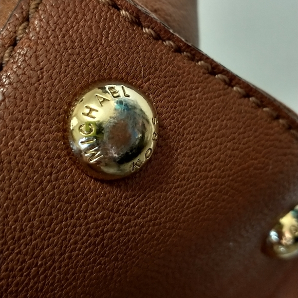 Michael Kors Brown Leather Hamilton Large Tote Bag - Picture 11 of 15